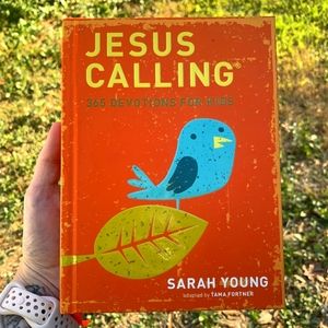 Jesus Calling: 365 Devotionals for Kids by Sarah Young